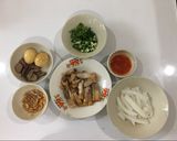 รูปขั้นตอนการทำที่ 6 ของ ก๋วยจั๊บน้ำข้น