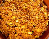 Foto del paso 8 de la receta: Fideuá de marisco con rape y calamares