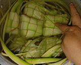 Foto langkah ke 3 dari resep Ketupat yang cantik & awet.