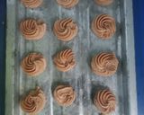 Foto langkah ke 3 dari resep Semprit Susu Rasa Coklat.