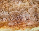 Foto del paso 15 de la receta: 179. Coca de San Juan de hojaldre, crema y piñones