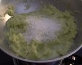 A picture of step 4 of Lauki Halwa.