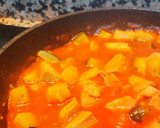 Foto del paso 3 de la receta: Pechuga de pollo con calabacín y tomate