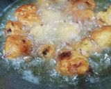 A picture of step 3 of Moong Dal Bhajia.