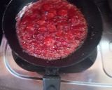 Foto langkah ke 2 dari resep Korean Strawberry Milk.