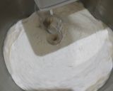 Foto langkah ke 2 dari resep Pizza Oven Empuk Dengan Crust Garing.