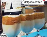 Foto langkah ke 2 dari resep Dalgona coffee.
