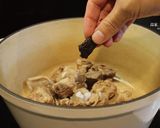 【老菜脯刈菜菜心排骨湯】小寒節氣燉湯，湯頭清爽順口的食譜步驟3照片