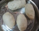 A picture of step 4 of BreadRolls.