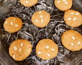 A picture of step 5 of Jowar cookies.