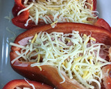 Foto del paso 2 de la receta: Pimientos rojos rellenos de queso con huevo
