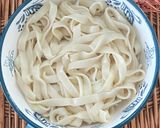 Gambar langkah 6 resipi Oden Pan Mee.
