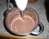 Foto del paso 5 de la receta: Tarta de cacao, queso y fresas Angélica