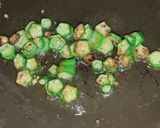 A picture of step 4 of Okra (Bhindi) Omelette.