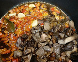 Foto del paso 2 de la receta: Arroz montañés de carne y setas