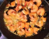 Foto del paso 4 de la receta: Camarones al ajillo