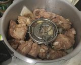 รูปขั้นตอนการทำที่ 7 ของ ซี่โครงหมูตุ๋นยาจีนด้วยหม้อต้มแรงดันสูง
