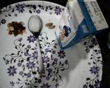 A picture of step 1 of Banana kheer.