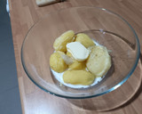 Foto del paso 7 de la receta: Timbal de rabo de toro y puré de patatas con crujiente de jamón
