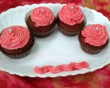 A picture of step 6 of Red Velvet Cupcakes.
