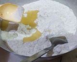 A picture of step 1 of Aloo kachori.