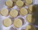Foto langkah ke 1 dari resep Puding Caramel Tanpa Telur.