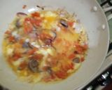 A picture of step 4 of Pasta with scrambled eggs.