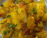A picture of step 6 of Rasile dahi aloo.