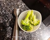 Foto del paso 2 de la receta: Espaguetis al pesto de brócoli con estragón