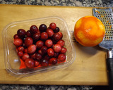 Foto del paso 1 de la receta: Mermelada rápida de arándanos rojos al aroma de clementinas