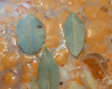 Foto del paso 5 de la receta: Guiso de langostinos con patata