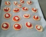 A picture of step 5 of Mini Pizzas for Appetizer ❤️.