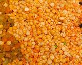 A picture of step 3 of Yellow split pea with veggies.