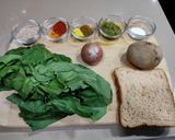 कटलेटस पालकचे (Palak Cutlet Recipe In Marathi) रेसिपी स्टेप 1 फोटो 