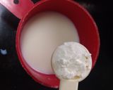 A picture of step 1 of Naturals Coconut Ice Cream.
