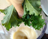 Foto del paso 4 de la receta: Licuado de banana y kale 🍌🌿