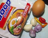 Foto langkah ke 1 dari resep Mie Goreng Tumis Berkuah.