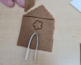 Foto del paso 3 de la receta: Pueblito de galletas de jengibre y canela 🏡🌳🌻⭐🌞🌜🏡