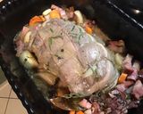 Une image de l'étape 7 de Rôti de sanglier au lard et vin rouge (marinade maison au cognac, aromates et légumes).