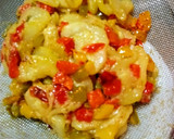 Foto del paso 1 de la receta: Pastel de verduras y gambas con masa filo