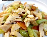 Hình bước làm 3 của món Chả Cá Xào Cần tàu - Stir fry fish cake w celary