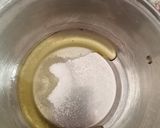 A picture of step 2 of Sooji Uttapam.