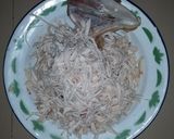 Foto langkah ke 1 dari resep Cilok kuah isi ayam suir.