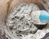 Foto del paso 2 de la receta: Helado de Oreo casero 🖤🤍