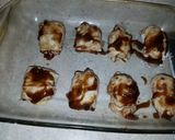 A picture of step 7 of Cinnamon bun apple bites.
