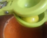 A picture of step 2 of Carrot juice.