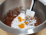 Bizcocho de coco, almendra, chocolate, y naranja...🥧 🥥🍫🍊
