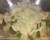 Foto del paso 2 de la receta: Acelgas, garbanzos y bacalao Skrei