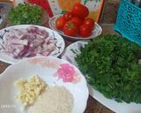 صورة لخطوة 1 من وصفة 🥬 سبانخ بصلصه الطماطم 🥬🍅