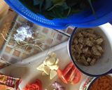 Foto langkah ke 1 dari resep Tumis Kangkung Campur.